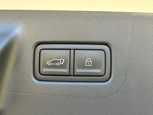 Used 2026 Hyundai Santa Fe SEL FWD image 52