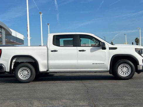 New 2026 GMC Sierra 1500 Pro image 4