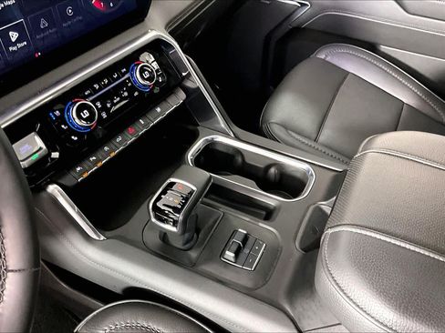 Certified 2023 GMC Sierra 1500 Denali w/ Denali Reserve Package RWD image 16