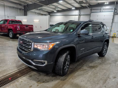 Used 2019 GMC Acadia SLT image 6