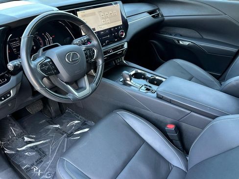 Certified 2024 Lexus RX 350 Premium w/ Convenience Package FWD image 4