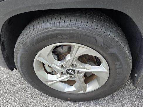Used 2024 Hyundai Tucson SEL FWD image 9