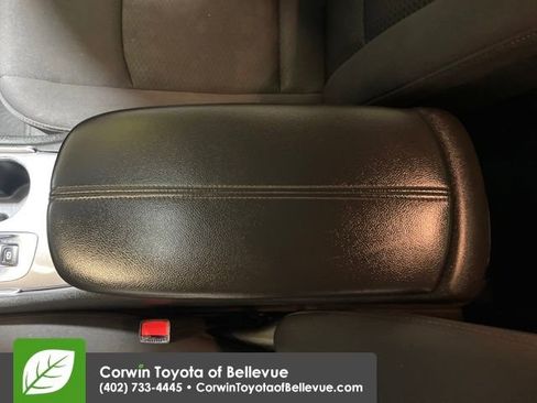 Used 2023 Chevrolet Malibu LT image 25