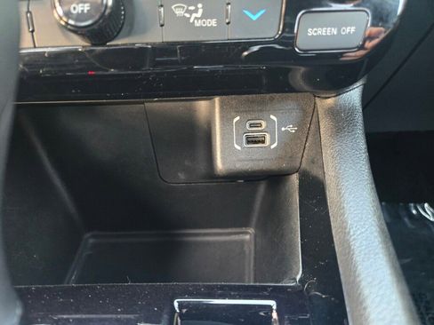 Used 2023 Jeep Compass Trailhawk image 20