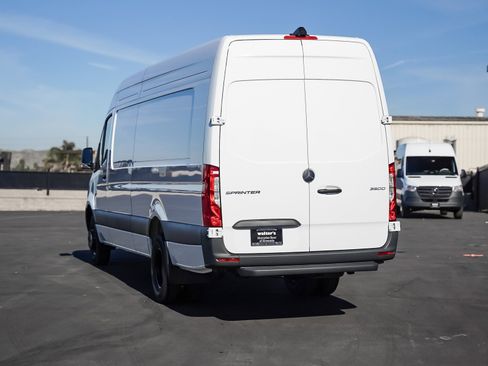New 2026 Mercedes-Benz Sprinter 3500 image 3