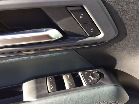 New 2026 GMC Terrain AT4 w/ Technology Package II image 8