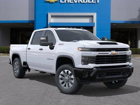 New 2026 Chevrolet Silverado 2500 Custom w/ Custom Value Package AWD/4WD image 8