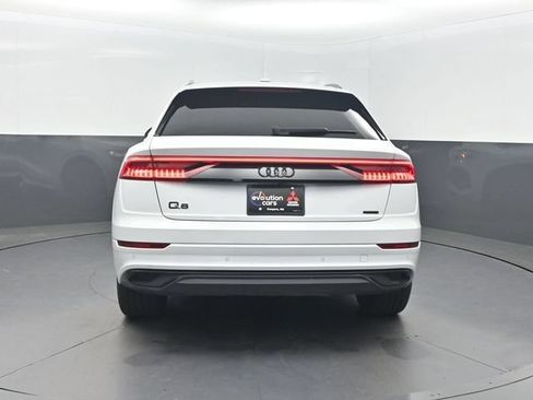 Used 2022 Audi Q8 Premium AWD/4WD image 36