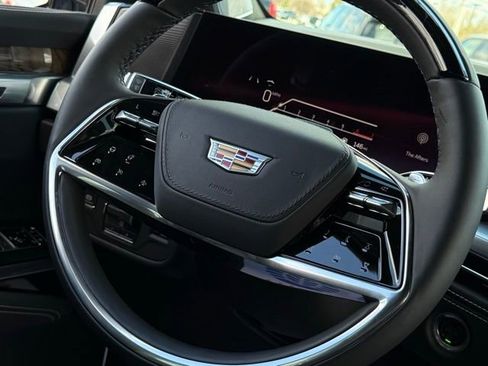 Used 2026 Cadillac Escalade Platinum Sport w/ LPO, Floor Liner Package image 8