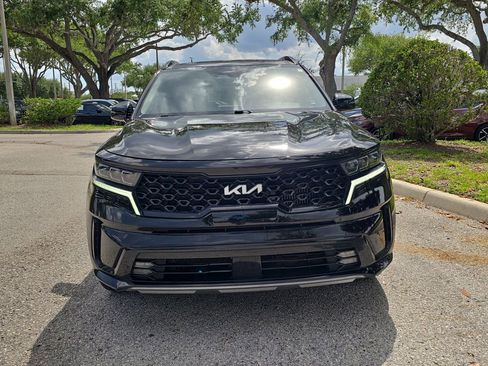 Used 2022 Kia Sorento SX FWD image 2