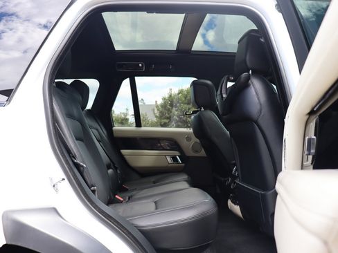 Used 2019 Land Rover Range Rover HSE AWD/4WD image 17