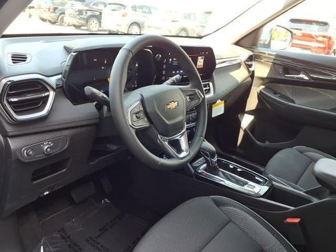 New 2026 Chevrolet TrailBlazer LT FWD image 6