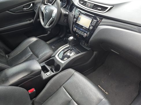 Used 2014 Nissan Rogue SL w/ SL Premium Package AWD/4WD image 16