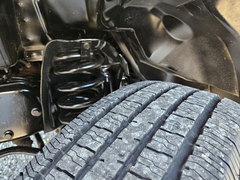 Used 2014 Ford E-250 and Econoline 250 w/ Power Group image 48