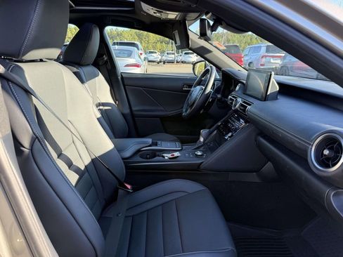 Used 2022 Lexus IS 350 F Sport image 14