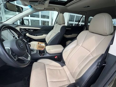 Used 2022 Subaru Outback Limited AWD/4WD image 8