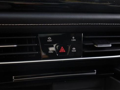 New 2026 Volkswagen Atlas Cross Sport SE image 15