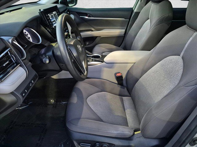 Used 2023 Toyota Camry LE FWD image 14