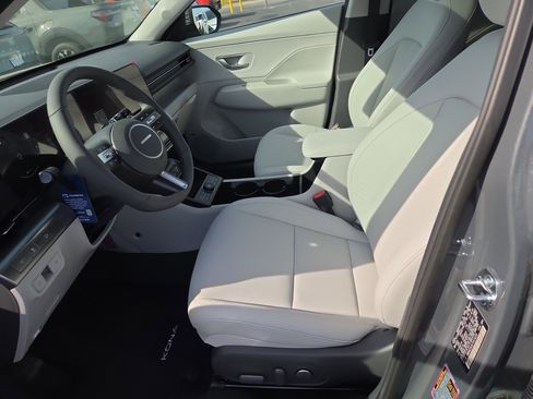 New 2026 Hyundai Kona Limited FWD image 4