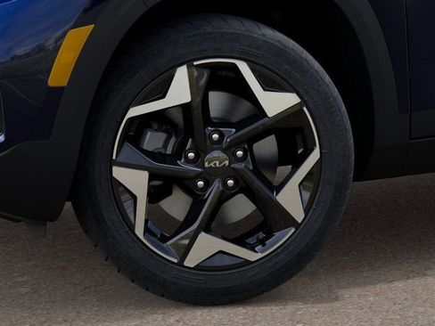 New 2026 Kia Seltos EX image 9
