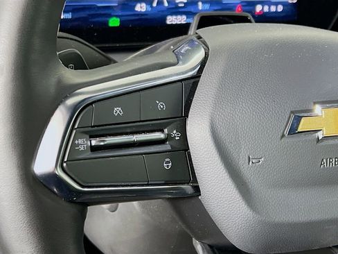 New 2026 Chevrolet Silverado EV LT image 10