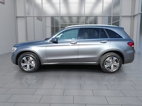 Used 2022 Mercedes-Benz GLC 300 4MATIC image 5