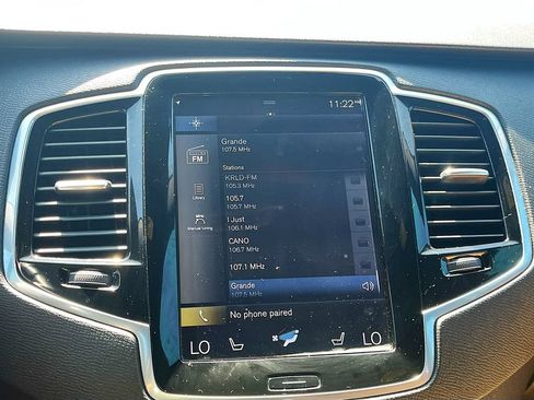 Used 2017 Volvo XC90 T6 Momentum w/ Vision Package AWD/4WD image 15