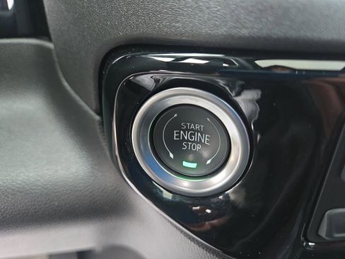 Used 2024 GMC Sierra 1500 SLT w/ SLT Premium Plus Package image 22