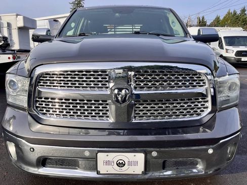 Used 2017 RAM 1500 Laramie w/ Convenience Group image 9