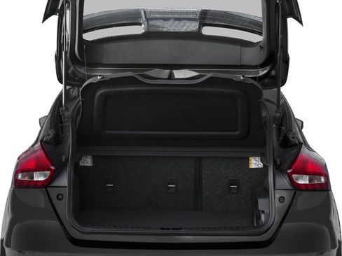 Used 2017 Ford Focus ST image 13