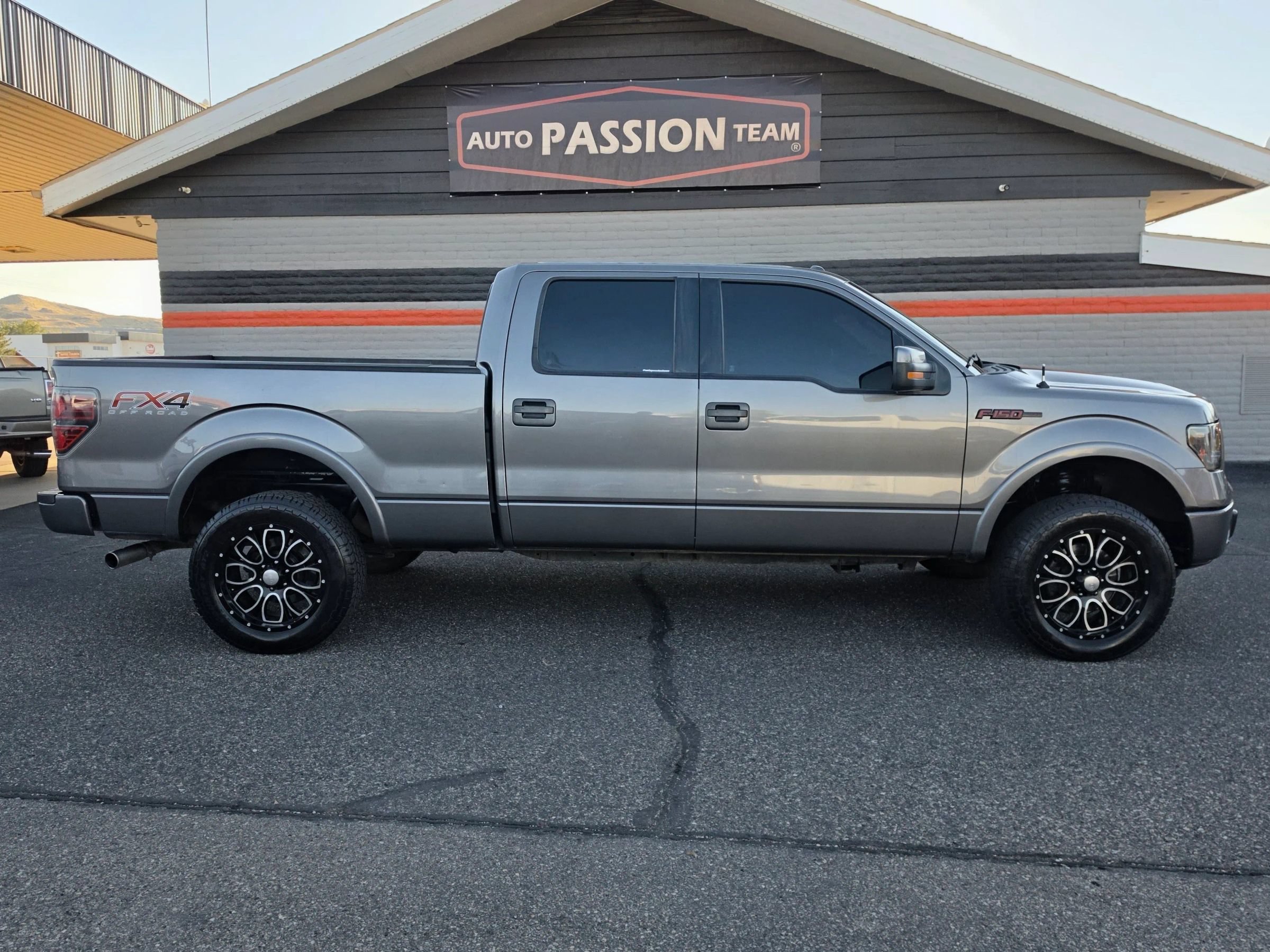 Used 2013 Ford F150 FX4 w/ Luxury Equipment Group AWD/4WD image 6