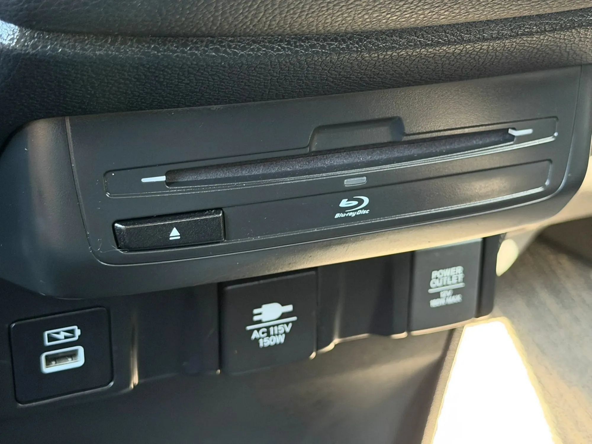 Used 2024 Honda Odyssey Touring image 36