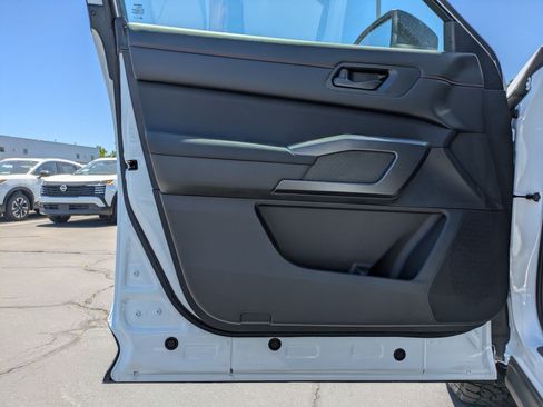 New 2026 Nissan Pathfinder Rock Creek AWD/4WD image 12