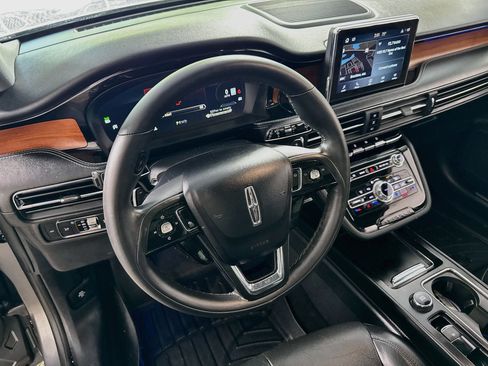Used 2022 Lincoln Corsair Reserve w/ Equipment Group 201A AWD/4WD image 23