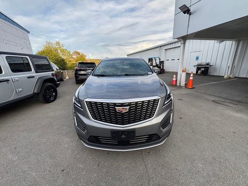Used 2022 Cadillac XT5 Premium Luxury w/ Technology Package image 8