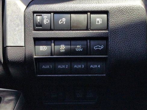 Used 2026 Toyota Tacoma 4x4 Double Cab Hybrid image 17