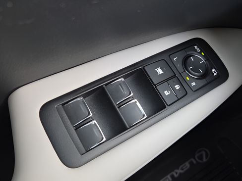 Certified 2022 Lexus RX 350 FWD w/ Premium Package image 31