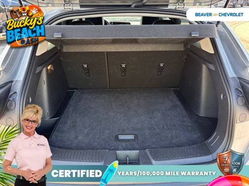 Used 2025 Chevrolet Trax LT w/ LT Convenience Package FWD image 11
