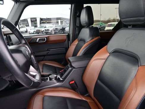 Used 2024 Ford Bronco Outer Banks w/ Sasquatch Package image 26