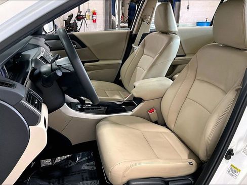 Used 2014 Honda Accord LX image 15