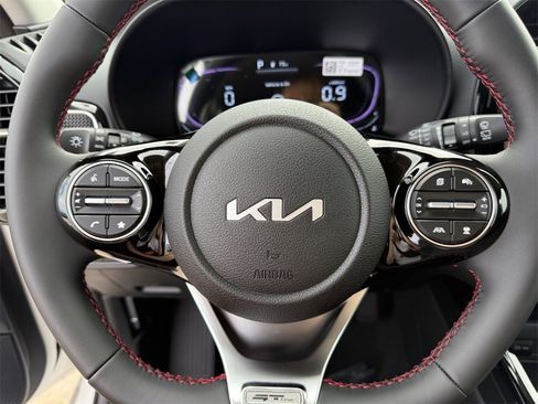 New 2025 Kia Soul GT-Line w/ GT-Line Technology Package image 28