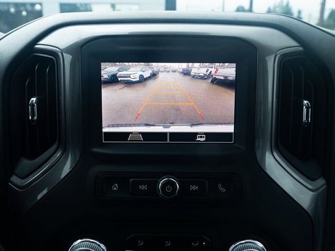 Used 2024 GMC Sierra 3500 Pro w/ Fleet Convenience Package image 15