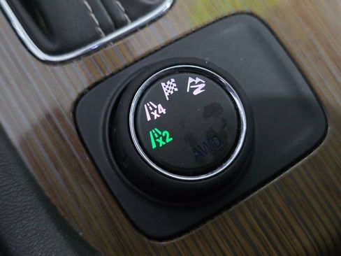 Used 2018 GMC Acadia SLE w/ LPO, Floor Liner Package AWD/4WD image 16
