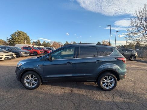Used 2018 Ford Escape SE image 8