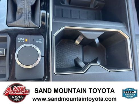 Used 2025 Toyota Tundra Limited AWD/4WD image 20