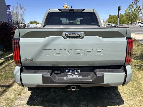 Used 2024 Toyota Tundra Limited AWD/4WD image 8
