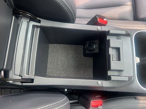 Used 2022 Subaru Outback Limited w/ Popular Package #2 image 28