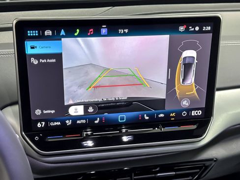New 2026 Volkswagen ID.4 Pro RWD image 19