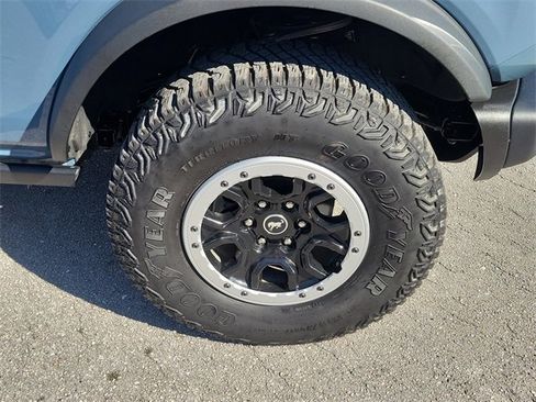 Used 2024 Ford Bronco Black Diamond w/ Sasquatch Package image 7