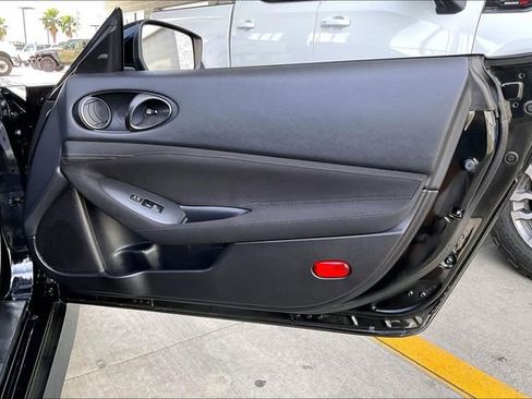 Used 2023 Nissan Z Sport w/ Floor Mat Package image 23